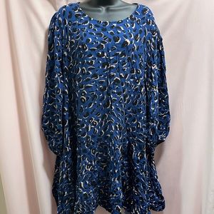 Blue leopard print eloquii top in a size 24